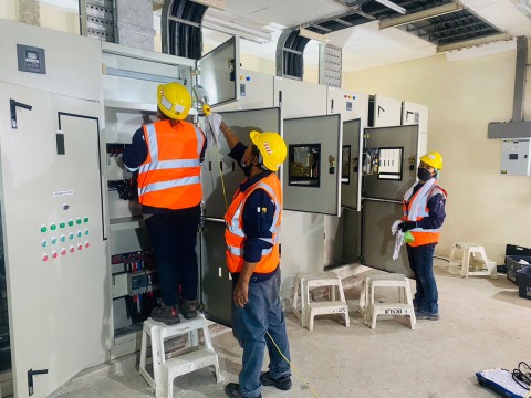 งานซ่อมบำรุงรักษาตู้สวิตช์บอร์ดแรงต่ำ เร่งด่วน